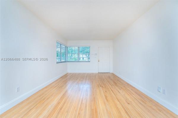 Coconut Grove, 346 Alesio Ave, Coral Gables, Florida 33134, image 3