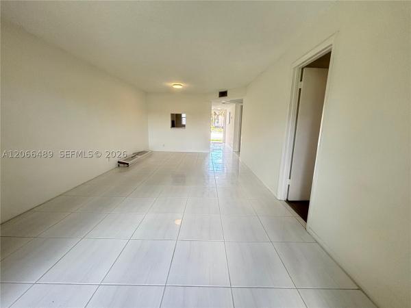 Versailles Gardens, 8060 Fairview Dr #101, Tamarac, Florida 33321, image 2