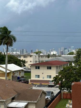 Marilyn's, 2921 SW 10th St #33, Miami, Florida 33135, image 3