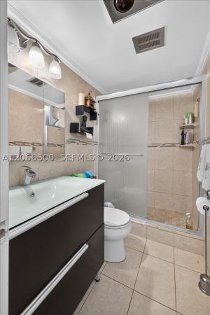 Eldorado Plaza West, 180 NE 12th Ave #11D, Hallandale Beach, Florida 33009, image 2