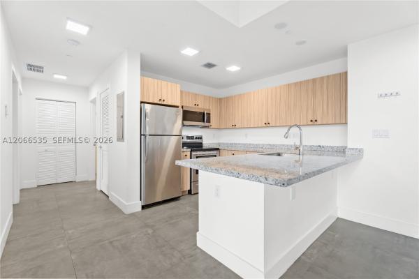 2010 SW 25th Ter #204, Miami, Florida 33133, image 1