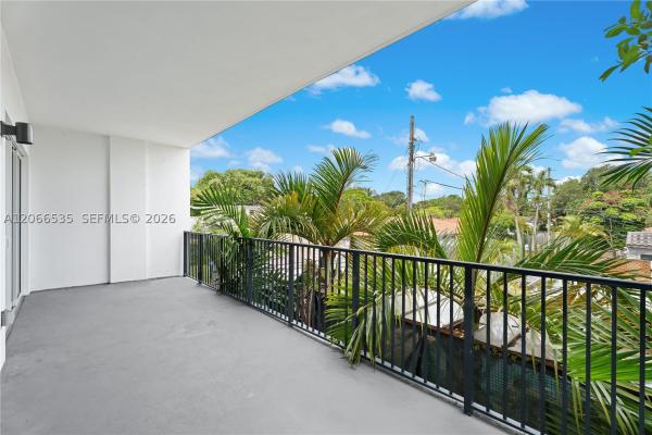 2010 SW 25th Ter #204, Miami, Florida 33133, image 2