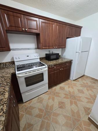 15620 SW 80th St #H-108, Unincorporated Dade County, Florida 33193, image 3