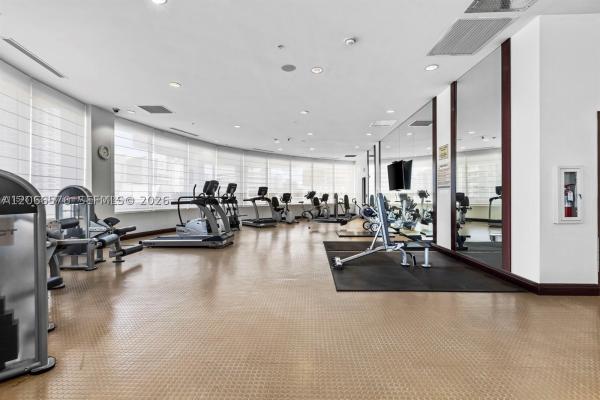 Strada 315, 315 NE 3rd Ave #2009, Fort Lauderdale, Florida 33301, image 3