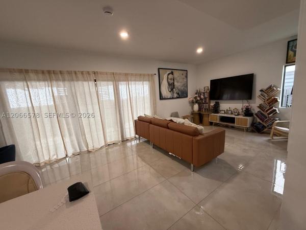 1387 NW 2nd Ln, Florida City, Florida 33034, image 2