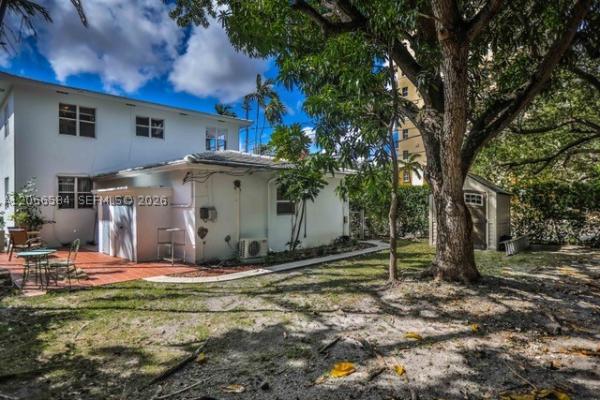 Douglas, 47 Sidonia Ave, Coral Gables, Florida 33134, image 1