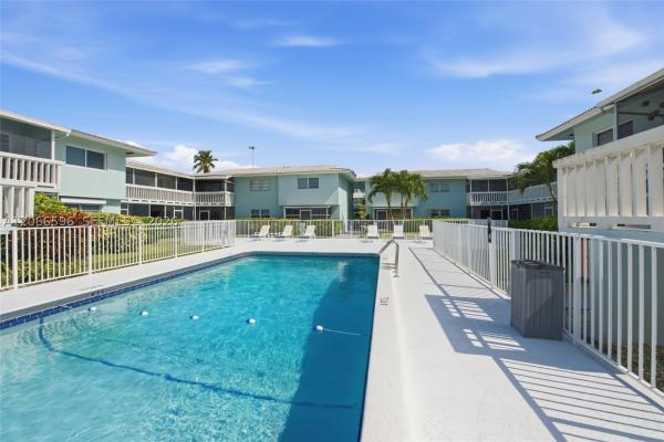 River House Gardens, 222 N Federal Hwy #115, Deerfield Beach, Florida 33441, image 1