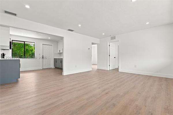 21421 SW 110th Ave, Cutler Bay, Florida 33189, image 2