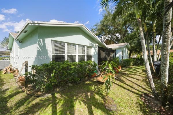 Greenbriar, 10308 Greenbriar Ct, Boca Raton, Florida 33498, image 1