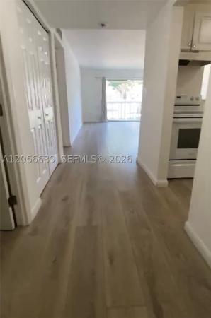 15205 NE 6th Ave #D104, Unincorporated Dade County, Florida 33162, image 2