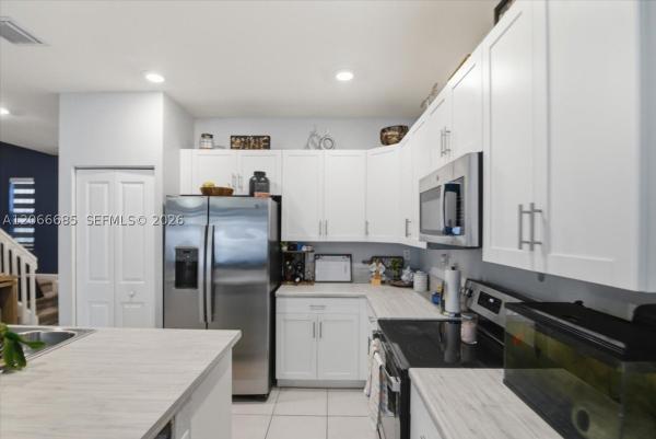 Aquabella, 3378 W 112th St, Hialeah, Florida 33018, image 3