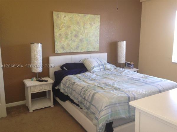 LakeView Club, 2880 N Oakland Forest Dr #313, Oakland Park, Florida 33309, image 1