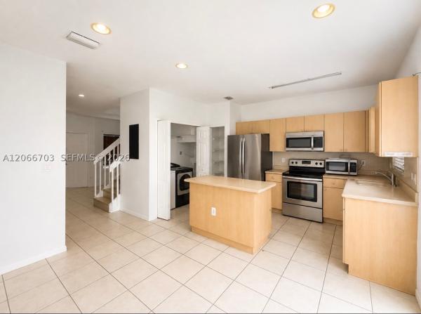 Venetia Groves, 3007 SE 17th Ave, Homestead, Florida 33035, image 2