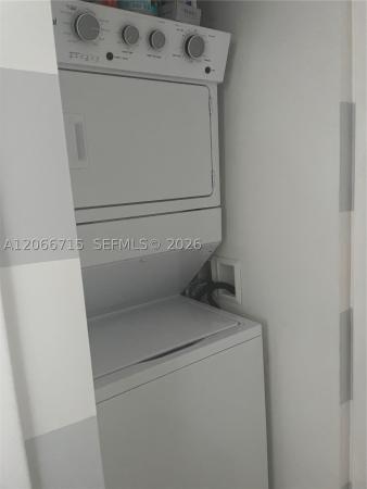 Icon Brickell Tower 1, 475 Brickell Ave #2511, Miami, Florida 33131, image 3