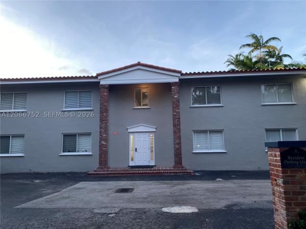 Edgewater Of Coral Gables, 1 Edgewater Dr #103, Coral Gables, Florida 33133, image 1
