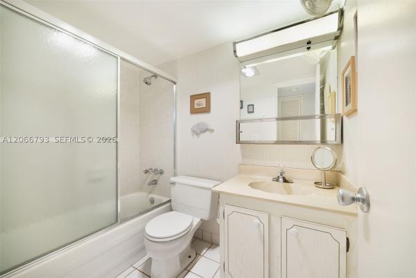 South Gardens Of Deerfield Beach, 750 SE 6th Ave #322, Deerfield Beach, Florida 33441, image 3