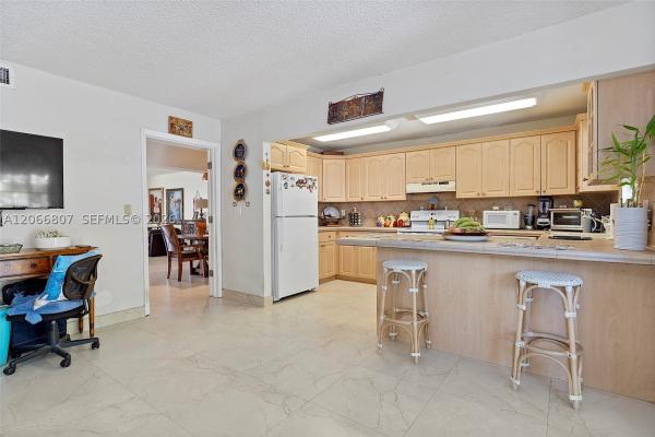 12055 SW 19th Ln #227, Unincorporated Dade County, Florida 33175, image 2