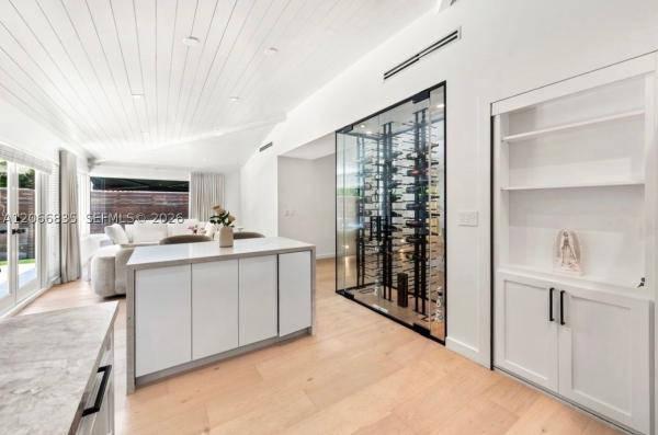 Riviera, 5711 Michelangelo St, Coral Gables, Florida 33146, image 3