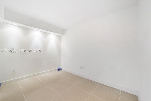 Cape Florida Club, 210 Sea View Dr #409, Key Biscayne, Florida 33149, image 1