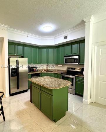 Alaqua, 3001 NE 185th St #225, Aventura, Florida 33180, image 2
