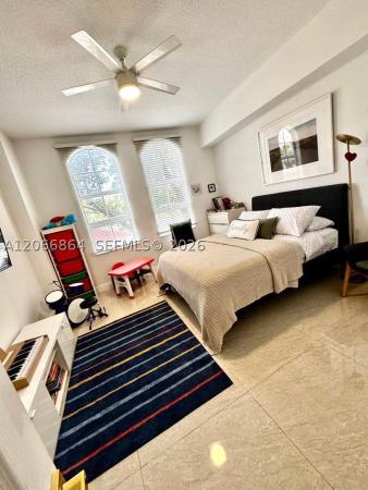 Alaqua, 3001 NE 185th St #225, Aventura, Florida 33180, image 1
