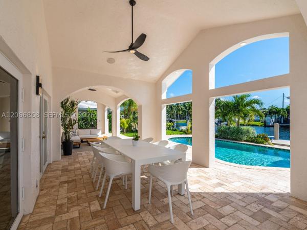 Lauder Gate Isles, 2118 NE 15th St, Fort Lauderdale, Florida 33304, image 1