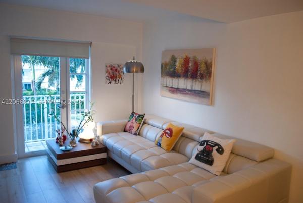 Key Islander, 290 Sunrise Dr #2-E, Key Biscayne, Florida 33149, image 1