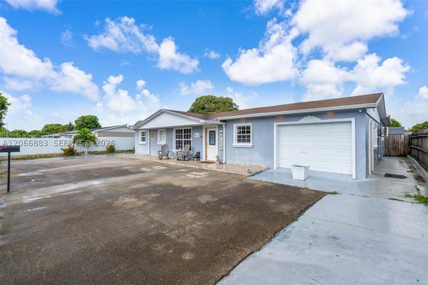 Carol City Gardens, 20514 NW 44th Pl, Miami Gardens, Florida 33055, image 3