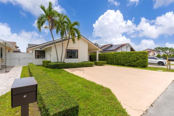 12480 SW 9th St, Unincorporated Dade County, Florida 33184, image 3