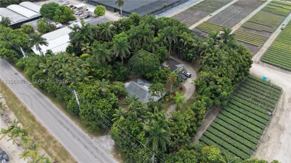 14000 SW 216th St, Unincorporated Dade County, Florida 33170, image 1