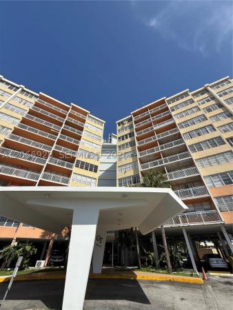 Crestview Towers, 2025 NE 164th St #707, North Miami Beach, Florida 33162, image 1