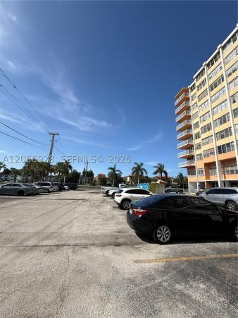 Crestview Towers, 2025 NE 164th St #707, North Miami Beach, Florida 33162, image 3