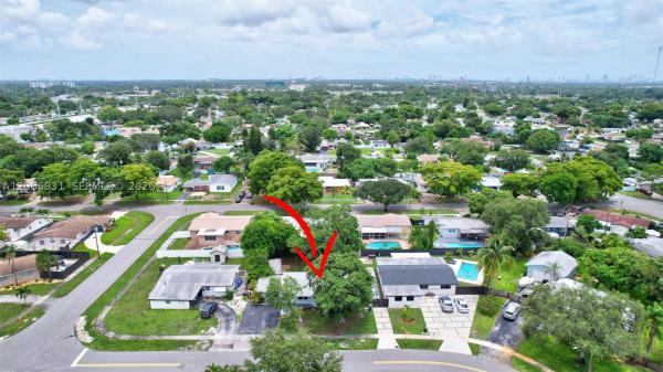Boulevard Heights, 311 SW 68th Ter, Pembroke Pines, Florida 33023, image 1