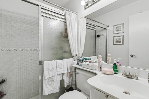 139 Essex Rd #4-28, Hollywood, Florida 33024, image 2