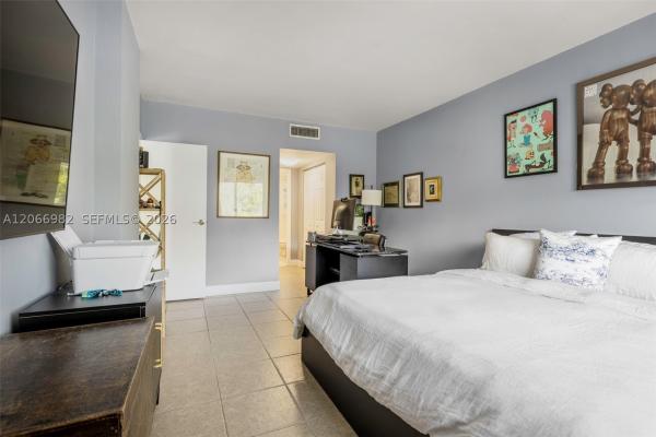 Waters Edge Of Coral Gables, 100 Edgewater Dr #309, Coral Gables, Florida 33133, image 3