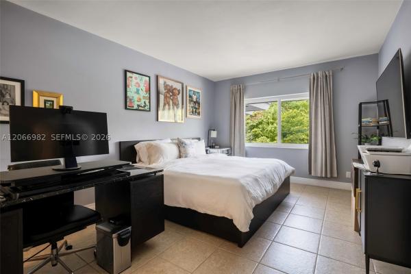 Waters Edge Of Coral Gables, 100 Edgewater Dr #309, Coral Gables, Florida 33133, image 2