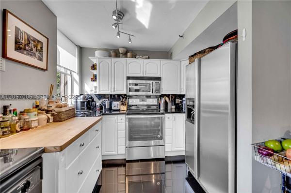 Port Bywater, 1700 S Bayshore Ln #3B, Miami, Florida 33133, image 3