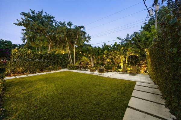 South Shenandoah, 1868 SW 13th St, Miami, Florida 33145, image 2