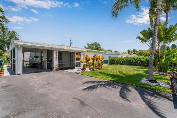Sun Ray Homes Greynolds, 18381 NE 20th Ave, North Miami Beach, Florida 33179, image 2