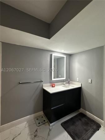 Whitehall 2 Of Pine Island Ridge, 1719 Whitehall Dr #105, Davie, Florida 33324, image 3