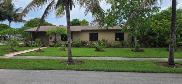 Andover, Miami Gardens, Florida 33179, image 3