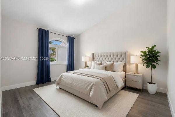 Golden Pointe, 3750 NE 209th Ter, Aventura, Florida 33180, image 2
