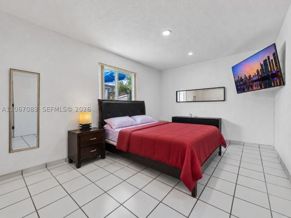 Anacris, 3930 W 2nd Ave, Hialeah, Florida 33012, image 2