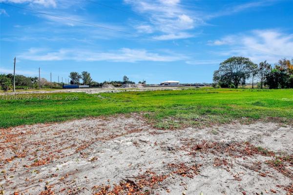 Country Club Ranches, 48 Sw Ct, Miramar, Florida 33027, image 1
