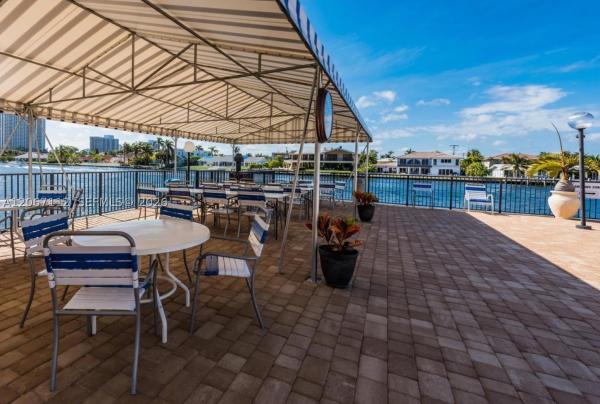 Avant Garde, 2049 S Ocean Dr #806, Hallandale Beach, Florida 33009, image 1
