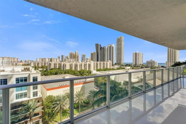 Parque Towers, 330 Sunny Isles Blvd #5-805, Sunny Isles Beach, Florida 33160, image 2