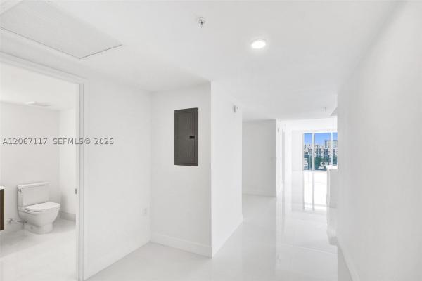 Parque Towers, 330 Sunny Isles Blvd #5-805, Sunny Isles Beach, Florida 33160, image 2