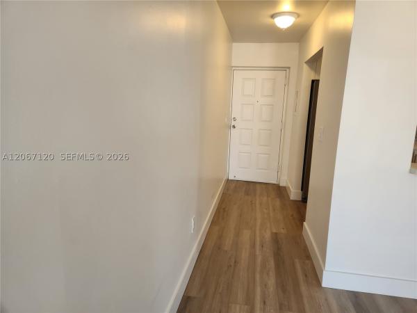 8075 NW 7th St #420, Unincorporated Dade County, Florida 33126, image 2