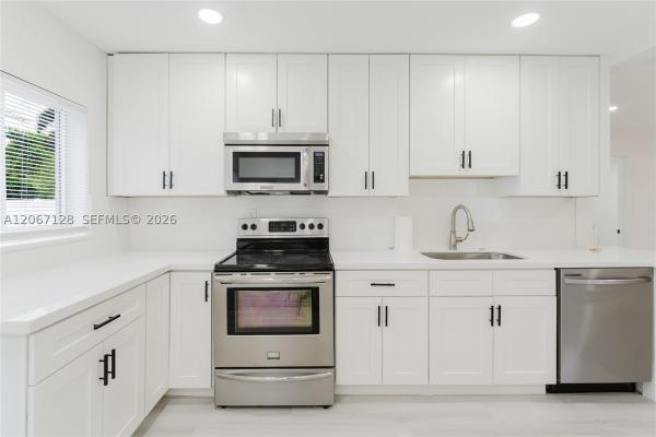 North Andrews Terrace, 481 NE 51st St, Oakland Park, Florida 33334, image 2