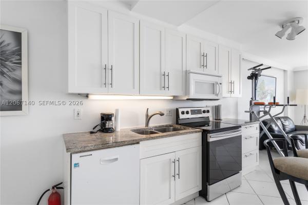 The Presidential, 401 Ocean Dr #316, Miami Beach, Florida 33139, image 2